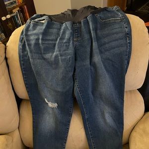 Glow maternity jeans